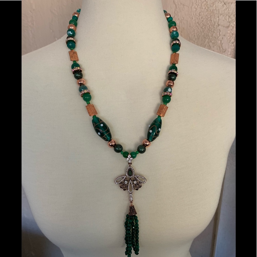 Gorgeous Green Necklace